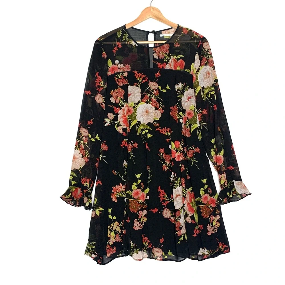 Urban Outfitter Kimchi Blue Black Floral Skater Dress Size Large Dark Romantic